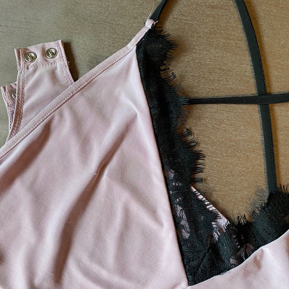 Light Purple Bodysuit with Black Lace - Picture 4 of 4